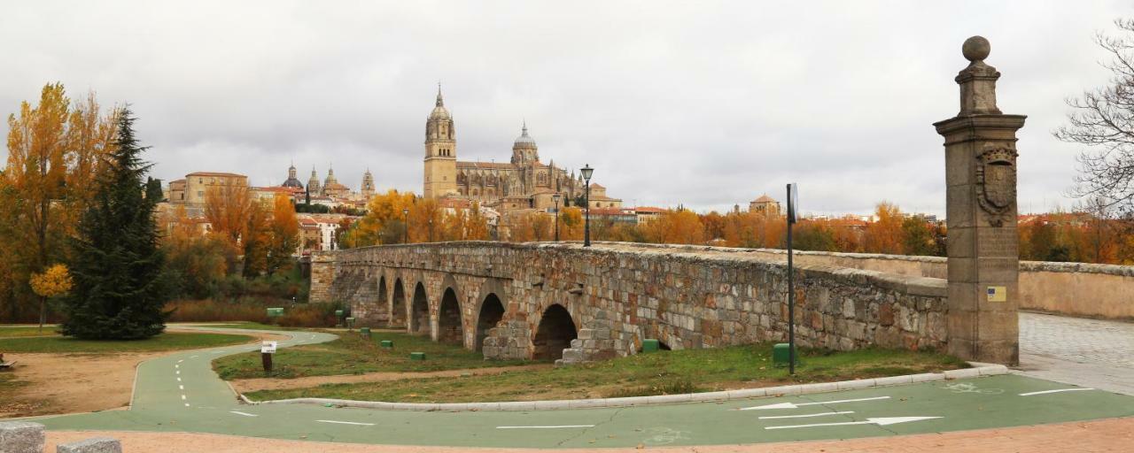 סלאמנקה Apartamento Puente Romano Portal 4 1-B מראה חיצוני תמונה